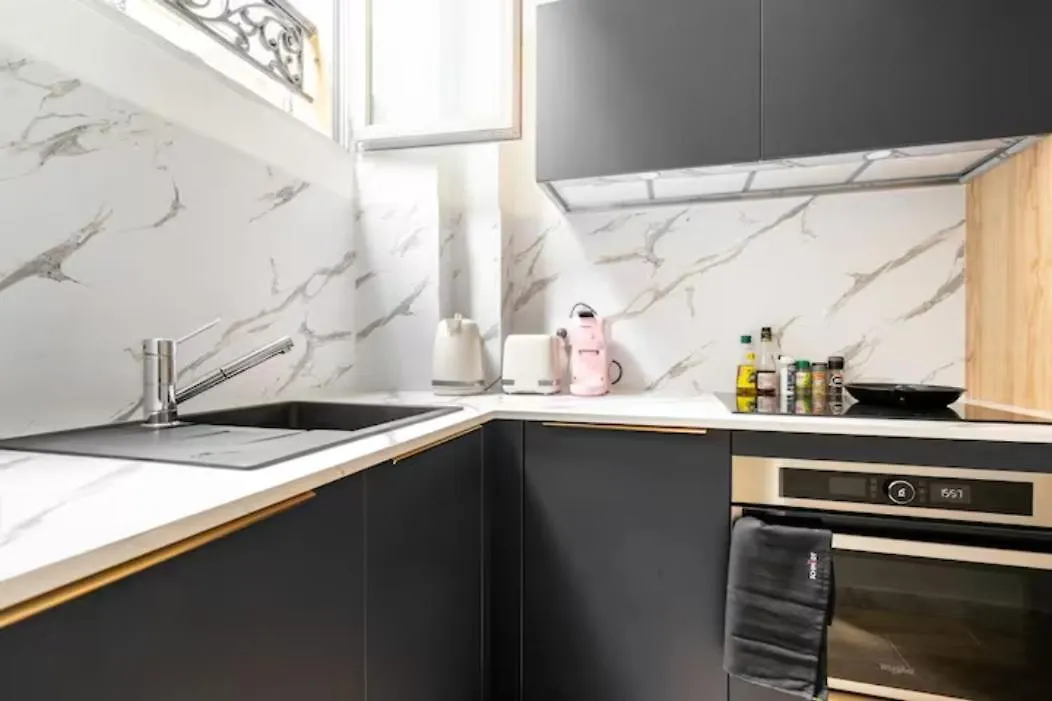 Paris 9E Super Loft Apartment